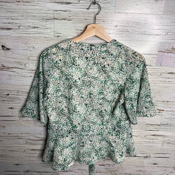 Banana republic green floral wrap blouse top size xs NWT - Picture 7 of 7